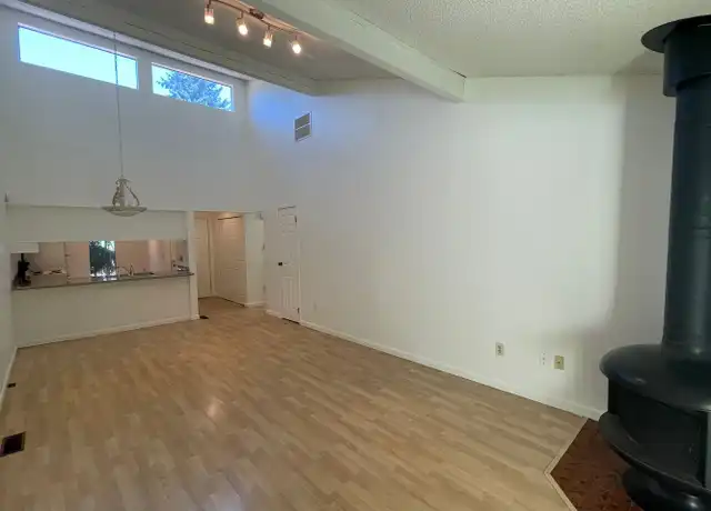 Property at 700 140th Ave SE Unit 752, Bellevue, WA, 98005, 2 beds, 2 baths, [object Object]