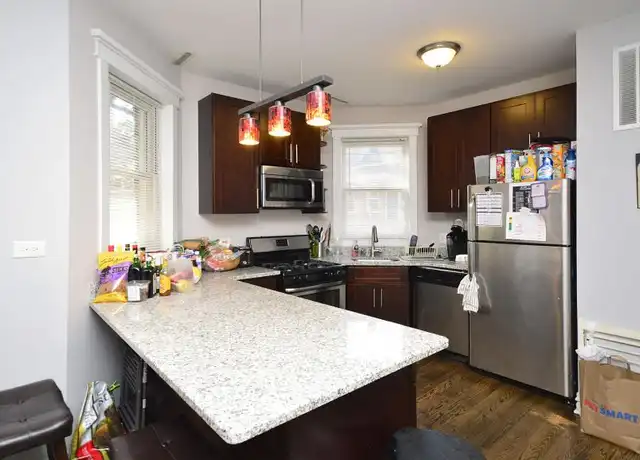 Property at 3940 N Southport Ave, Chicago, IL, 60613, 2 beds, 2 baths, [object Object]
