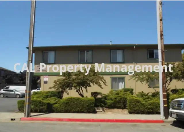 Property at 83 Castro St Unit 4, Salinas, CA, 93906, 2 beds, 1 bath, [object Object]