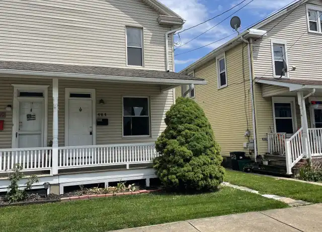 Property at 121 S Barbara St, Mount Joy, PA, 17552, 2 beds, 1 bath, [object Object]