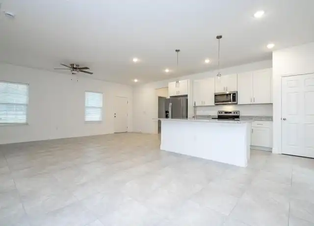 Property at 13401 SW 43rd Avenue Rd, Ocala, FL, 34473, 3 beds, 2 baths, [object Object]