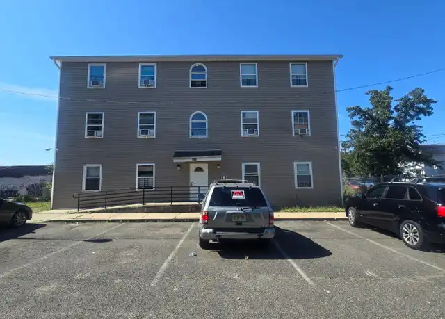 Property at 414 S 6th St Unit 1B, Newark, NJ, 07103, 2 beds, 1 bath, [object Object]