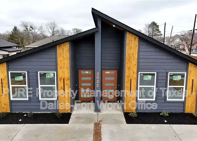 Property at 2025 Stuart St Unit B, Greenville, TX, 75401, 3 beds, 2 baths, [object Object]
