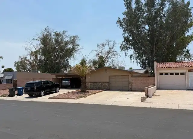Property at 2605 Country Club Dr, Bullhead City, AZ, 86442, 3 beds, 2 baths, [object Object]