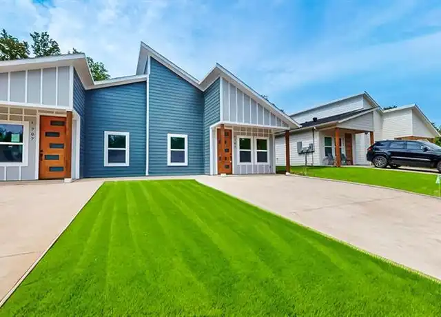 Property at 707 Fuller St Unit D, Sulphur Springs, TX, 75482, 3 beds, 2 baths, [object Object]