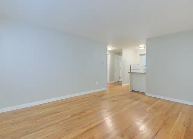 Property at 5247 15th Ave NE Unit 102, Seattle, WA, 98105, 1 bed, 1 bath, [object Object]