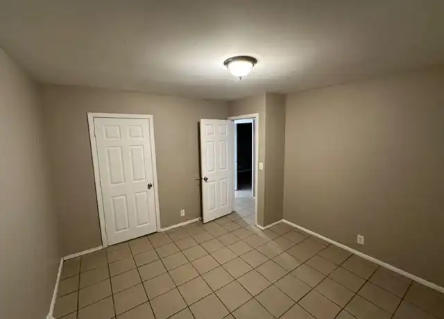 Property at 5736-5738 N 99th St Unit 5736 (Lower), Milwaukee, WI, 53225, 3 beds, 1 bath, [object Object]