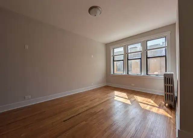 Property at 1540 N Kedzie Ave Unit 1540-1M, Chicago, IL, 60651, 2 beds, 1 bath, [object Object]