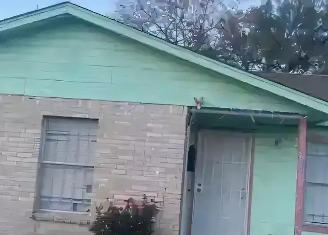Property at 2009 E Drexel Ave, San Antonio, TX, 78210, 2 beds, 1 bath, [object Object]