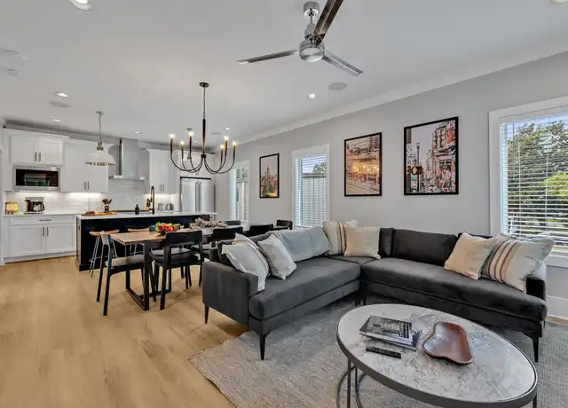 Property at 426 E Iris Dr #101, Nashville, TN, 37204, 4 beds, 3 baths, [object Object]