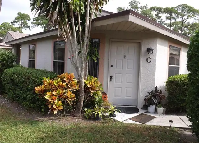 Property at 2825 Stoneway Ln, Fort Pierce, FL, 34982, 2 beds, 2 baths, [object Object]