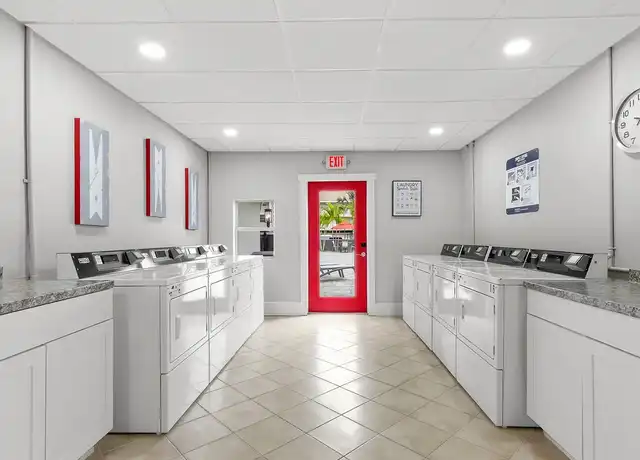 Property at Banyan Trail - 4055 Maceachen Blvd, Sarasota, FL, 34233, 1-2 bed, 1-2 bath, [object Object]