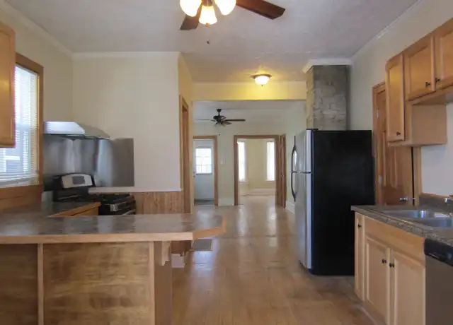 Property at 3336 N Bartlett Ave Unit 1, Milwaukee, WI, 53211, 3 beds, 1 bath, [object Object]