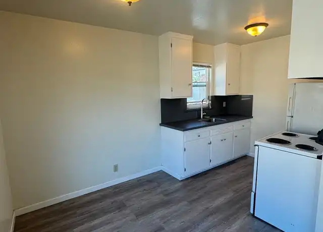 Property at 2428 Ellsworth St Unit 203, Berkeley, CA, 94704, 1 bed, 1 bath, [object Object]