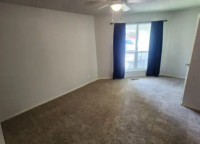 Property at 2508 W Dallas Ct, Broken Arrow, OK, 74012, 3 beds, 2 baths, [object Object]