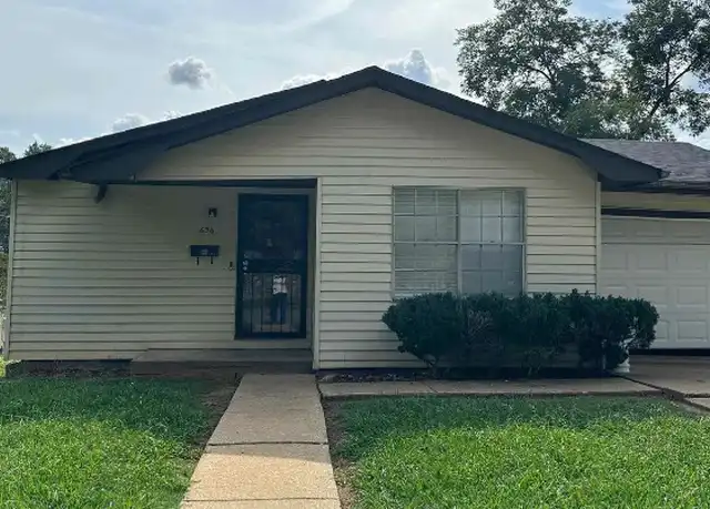 Property at 636 84th St S, Birmingham, AL, 35206, 4 beds, 1 bath, [object Object]