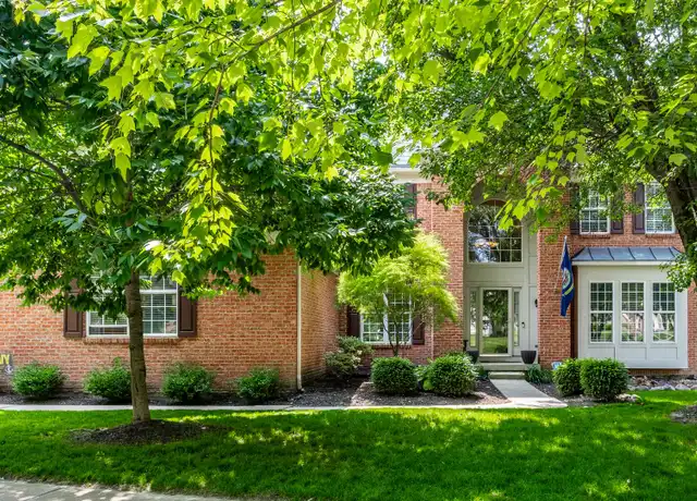 Property at 7533 Prairie View Dr, Indianapolis, IN, 46256, 5 beds, 3.5 baths, [object Object]