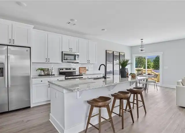 Property at 102 Fairlie Pkwy Unit Stapleton, Cartersville, GA, 30121, 3 beds, 2.5 baths, [object Object]