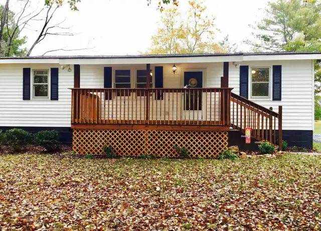 Property at 501 Anderson Ridge Rd, Greer, SC, 29651, 3 beds, 2 baths, [object Object]