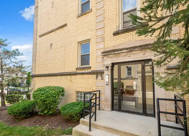 Property at 6320 S Troy St Unit 6328-3B, Chicago, IL, 60629, 1 bed, 1 bath, [object Object]