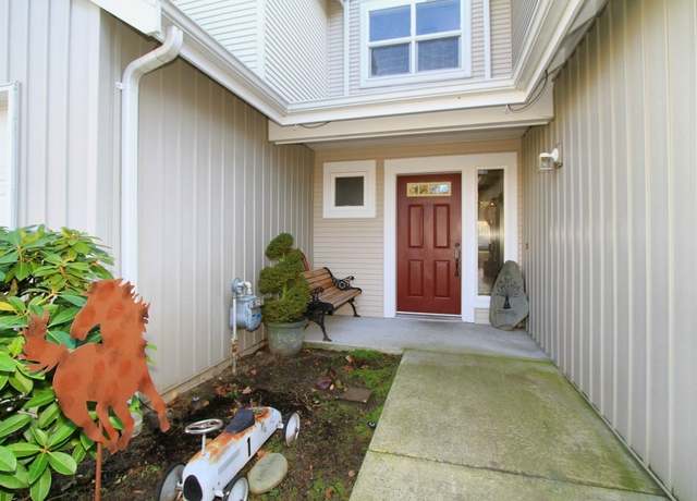 Photo of 11619 Grove Dr #4, Mukilteo, WA 98275