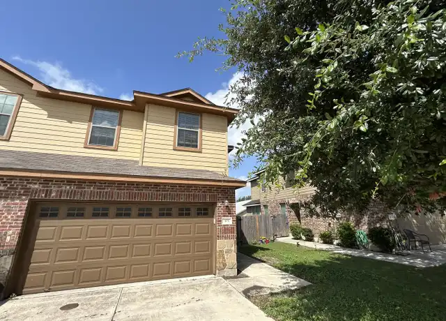 Property at 305 Rosalie Dr, New Braunfels, TX, 78130, 3 beds, 2.5 baths, [object Object]