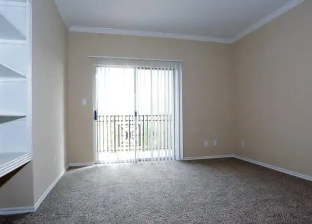 Property at 2101 N Haskell Ave Unit 1016, Dallas, TX, 75204, 1 bed, 1 bath, [object Object]