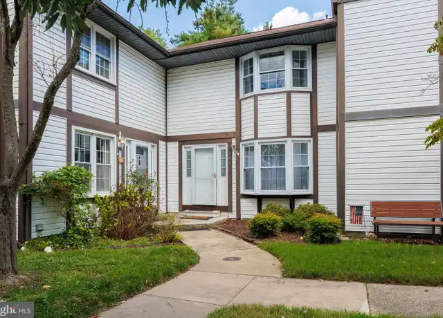 Property at 284 Oakwood Village Ct, Glen Burnie, MD, 21061, 4 beds, 2.5 baths, [object Object]