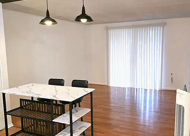 Property at 1304 S Parker Rd #338, Denver, CO, 80231, 1 bed, 1 bath, [object Object]