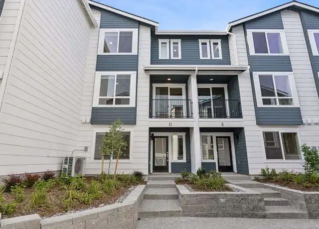 Property at 3702 W Mukilteo Blvd Unit D, Everett, WA, 98203, 4 beds, 3 baths, [object Object]