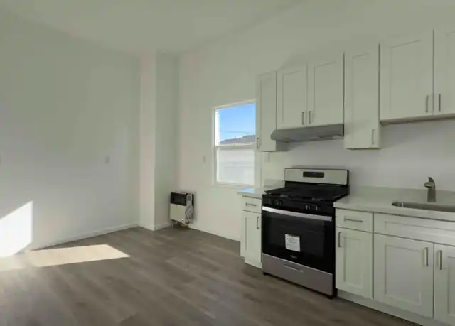 Property at 2727 West St Unit 807, Oakland, CA, 94612, 2 beds, 1 bath, [object Object]