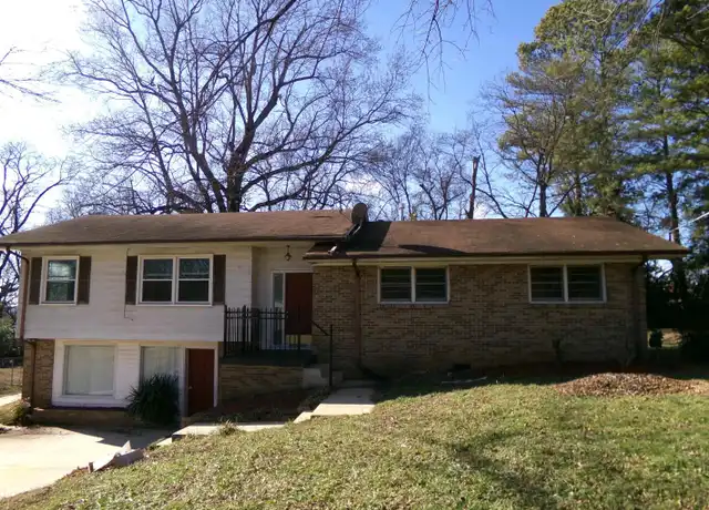 Property at 711 Killarney Dr NW, Huntsville, AL, 35816, 4 beds, 3 baths, [object Object]