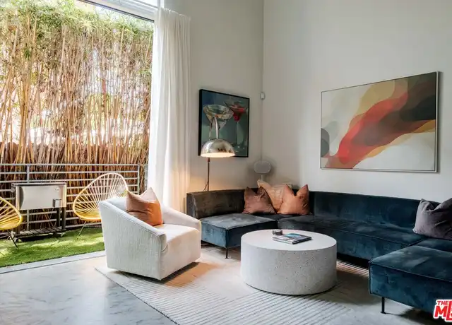 Property at 1220 N Orange Grove Ave #6, West Hollywood, CA, 90046, 2 beds, 2.5 baths, [object Object]