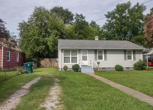 Property at 15 Maney Dr, Newport News, VA, 23605, 3 beds, 1 bath, [object Object]