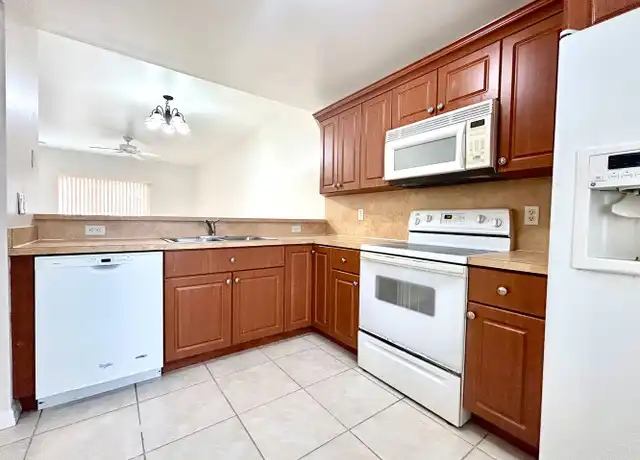 Property at 4606 SE 5th Ave Apt 1, Cape Coral, FL, 33904, 2 beds, 2 baths, [object Object]