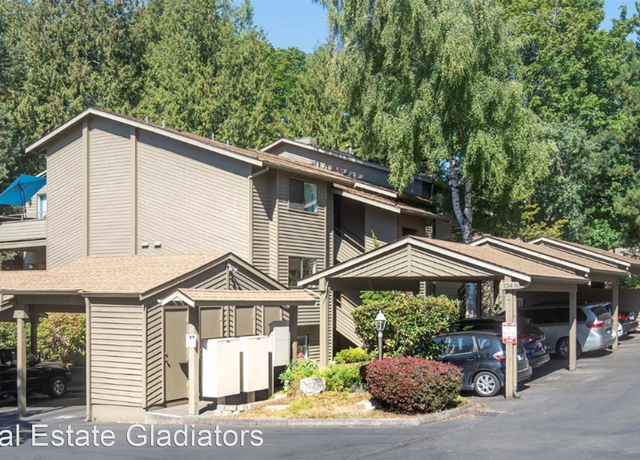 Photo of 110 SW 116th St Unit A12, Seattle, WA 98146