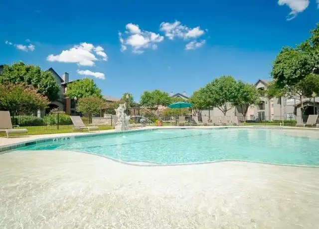 Property at 2401 E McKinney St, Denton, TX, 76209, 2 beds, 2 baths, [object Object]