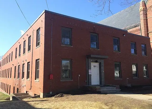 Photo of 159 Moore St, Lowell, MA 01852
