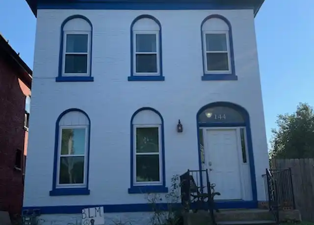 Property at 144 Cottage St Unit Rear, Buffalo, NY, 14201, 2 beds, 1 bath, [object Object]