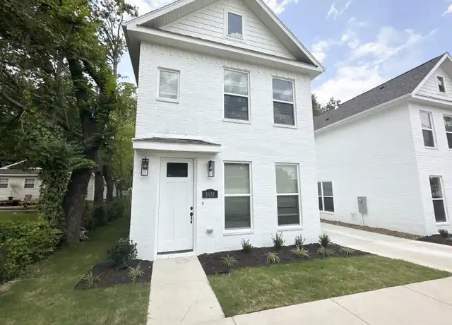 Property at 1632 W Neptune St, Fayetteville, AR, 72701, 2 beds, 2.5 baths, [object Object]