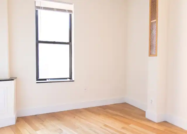 Property at 611 W 171st St Unit 4B, New York, NY, 10032, 3 beds, 1 bath, [object Object]