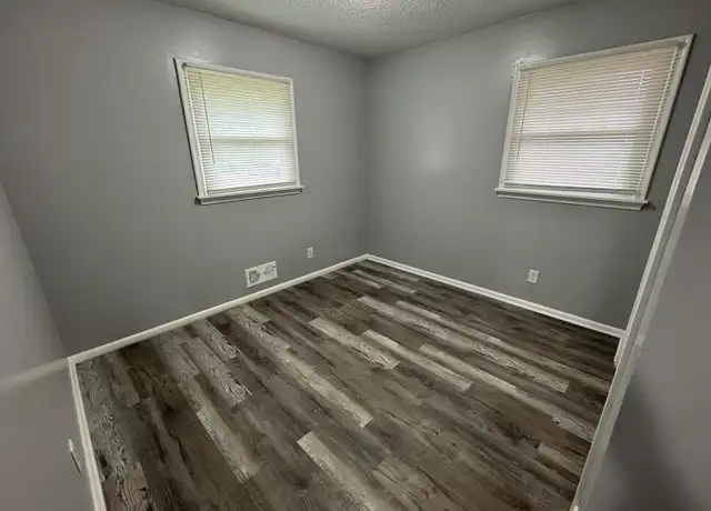 Property at 4550 Douglas Dr N, Minneapolis, MN, 55422, 4 beds, 2 baths, [object Object]