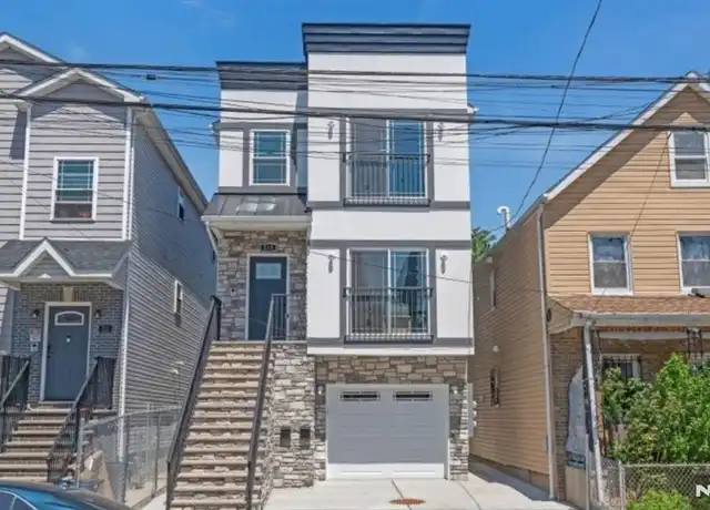Property at 213 Pine St, Elizabethport, NJ, 07206, 3 beds, 2 baths, [object Object]