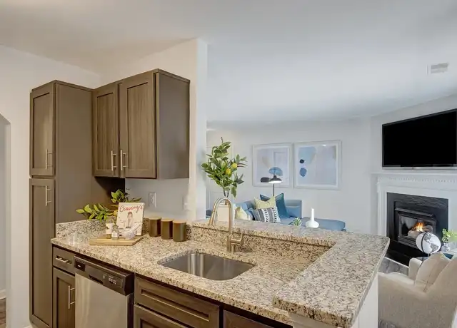 Property at Windsor Kingstowne - 6050 Edgeware Ln, Alexandria, VA, 22315, 2 beds, 2-3 baths, [object Object]