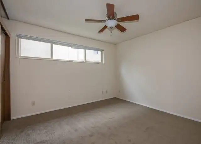 Property at 2034 Minor Apartments - 2034 Minor Ave E, Seattle, WA, 98102, 2 beds, 1 bath, [object Object]