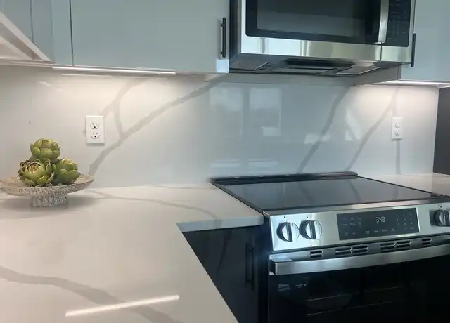 Property at 379 Somerville Ave Unit 1, Somerville, MA, 02143, 0 beds, 1 bath, [object Object]