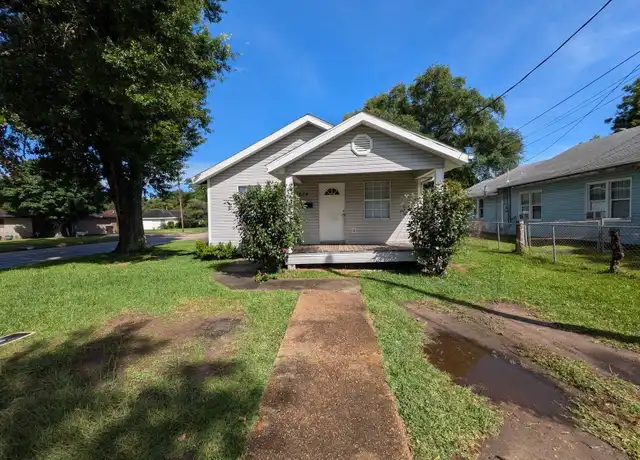 Property at 1624 Franklin Ave, Nederland, TX, 77627, 3 beds, 2 baths, [object Object]