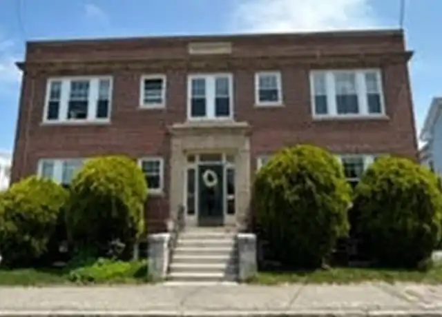 Property at 21 Sanborn St Unit 6, Reading, MA, 01867, 1 bed, 1 bath, [object Object]