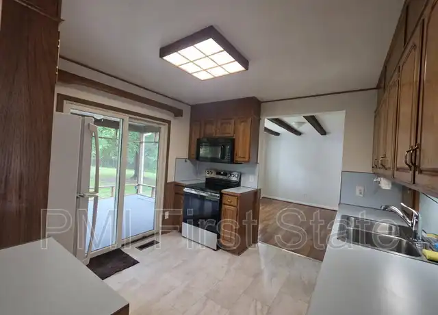Property at 746 Old Baltimore Pike, Newark, DE, 19702, 2 beds, 1.5 baths, [object Object]