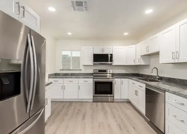 Property at 4519 N 8th Pl, Phoenix, AZ, 85014, 3 beds, 1 bath, [object Object]